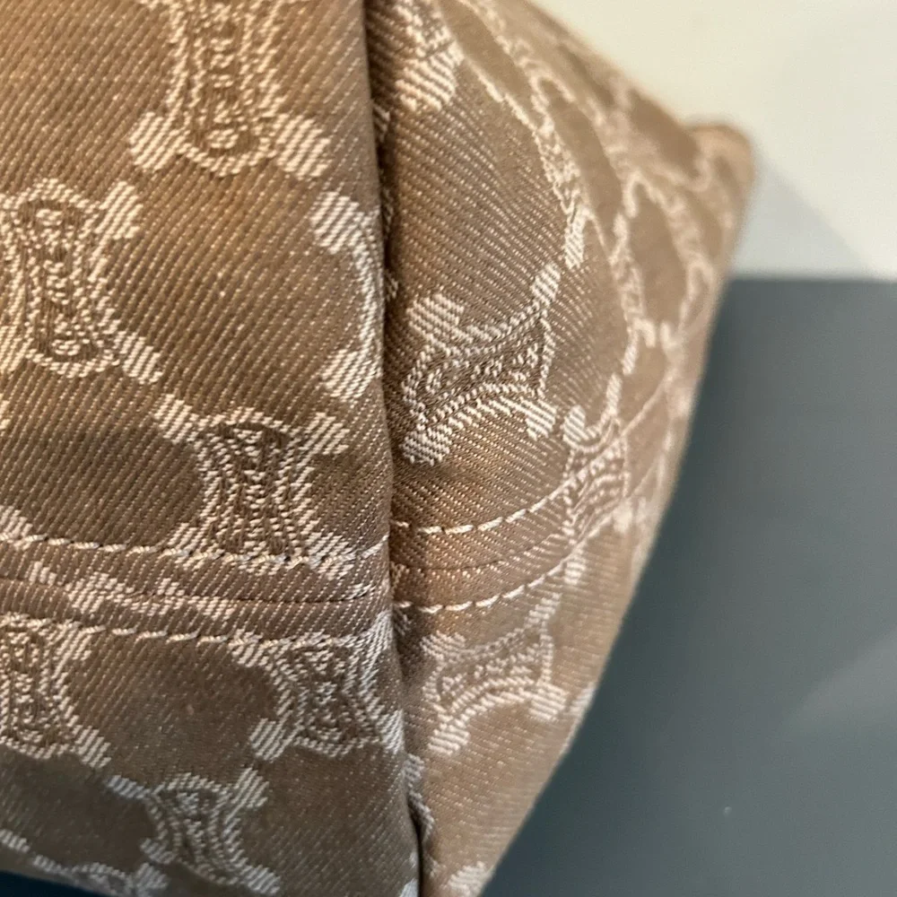 Celine Macadam Canvas Tote - Rare Bag with COA - Picture 6 of 14